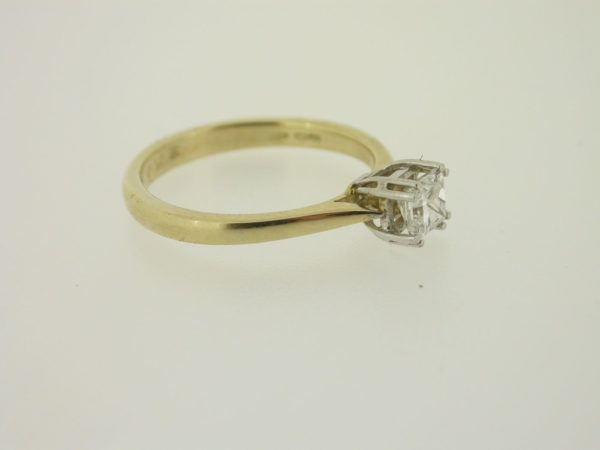 ring_geelgoud_diamant_0.50krt_princess_klassiek